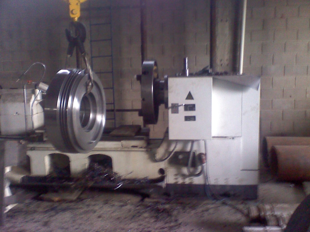 Projette Parafusos fotos de Torneamento de peças 07