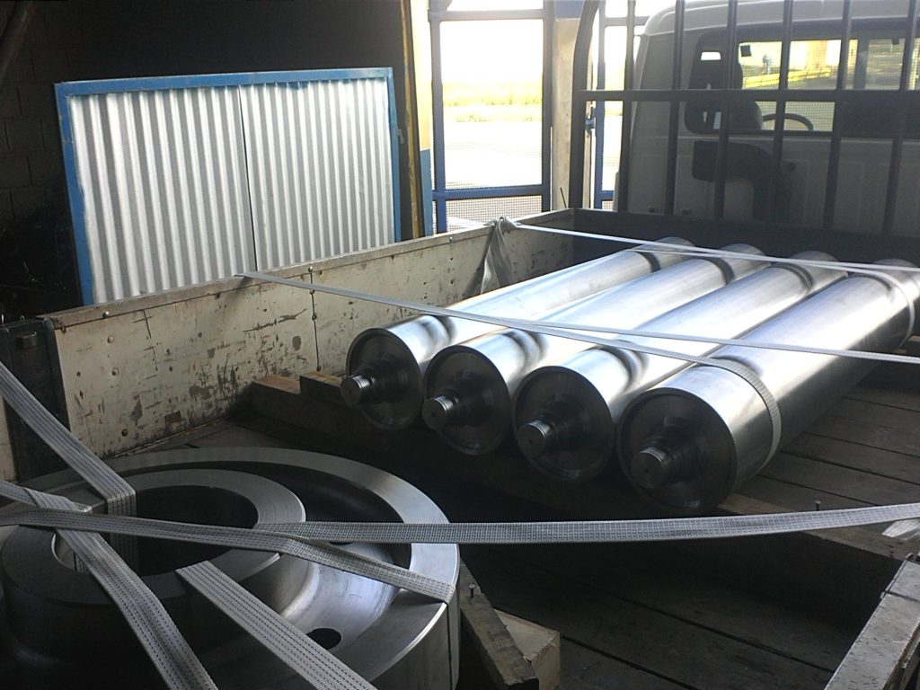 Projette Parafusos fotos de Torneamento de peças 05